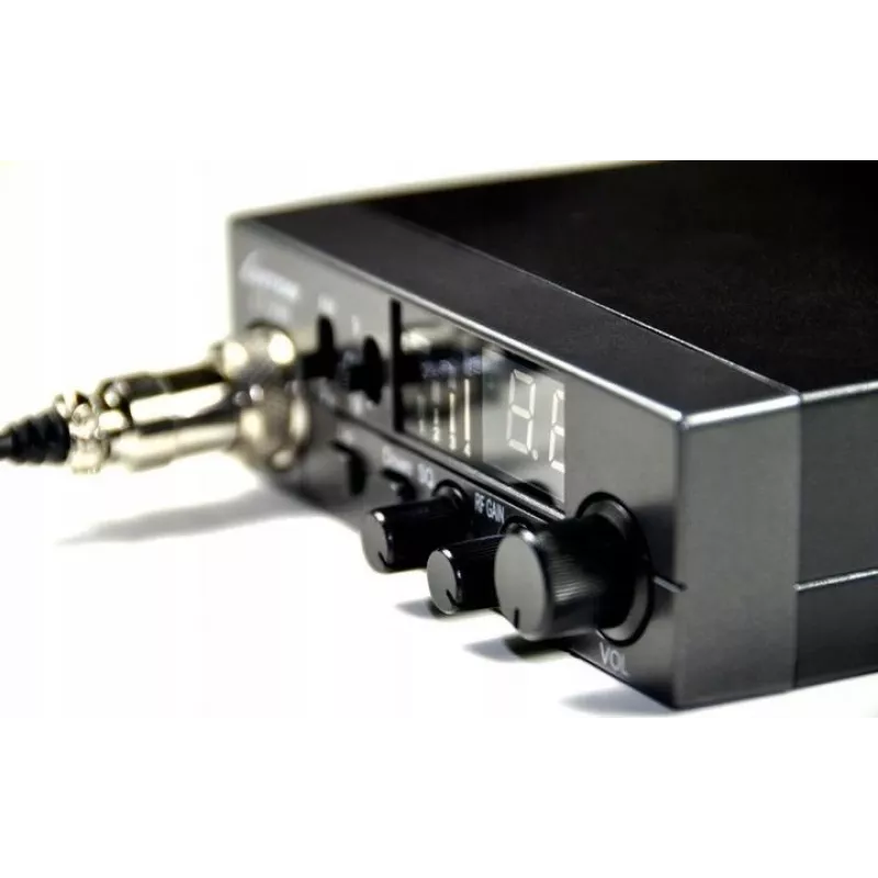Luiton LT-298 ASQ rádio CB AM/FM ficha para isqueiro preto