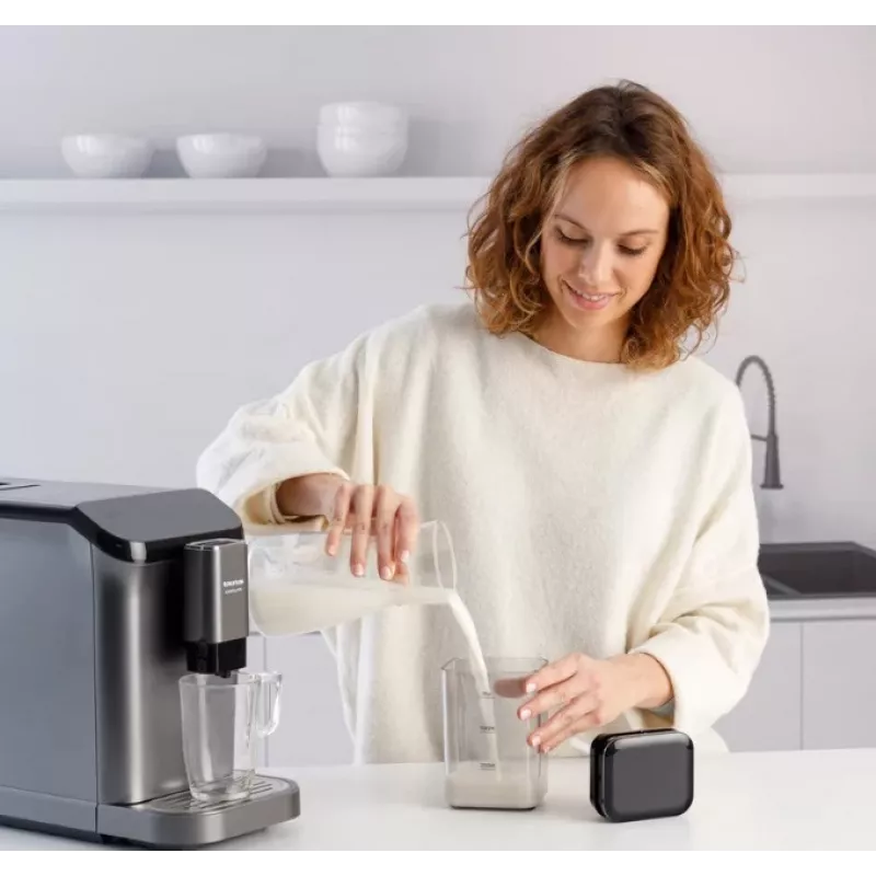 Máquina de café expresso Taurus Accento Latte automática, moinho integrado, depósito de água de 1,5 L, entrada de grãos de café