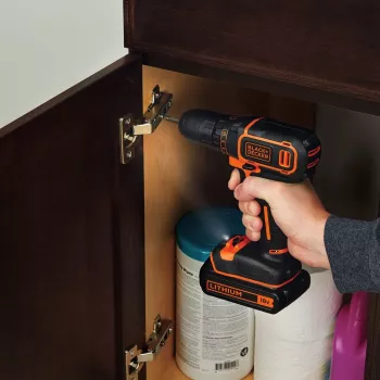 Black & Decker BDCDC18K-QW berbequim preto, O