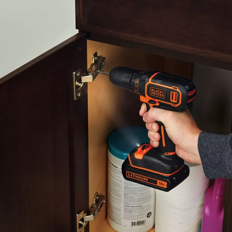 Black & Decker BDCDC18K-QW berbequim preto, O