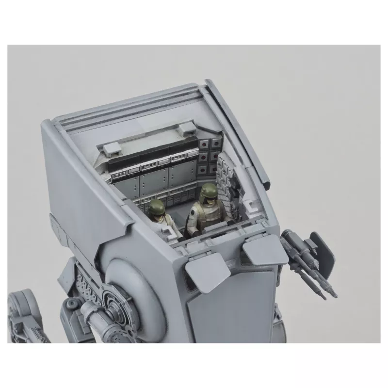 Kit de modelo de veículo de combate blindado REVELL AT-ST 1:48, altura 182 mm