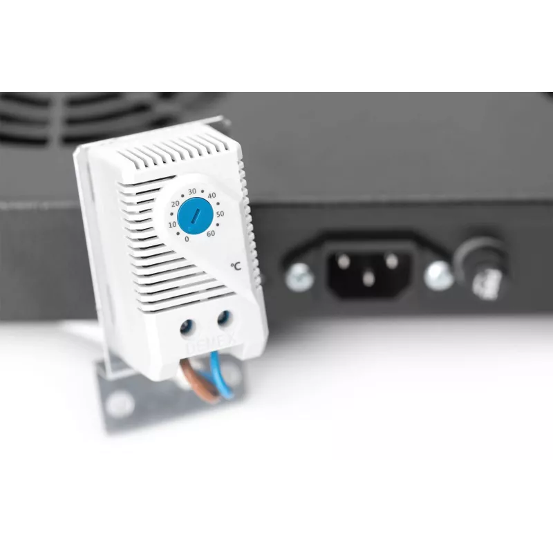Unidade de ventilação Digitus para instalação variável de 483 mm (19 polegadas)