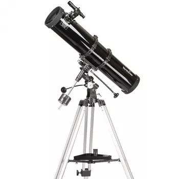 Telescópio refrator Skywatcher BK 1309 EQ2 — abertura 130 mm, distância focal 900 mm