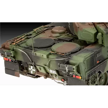 Maquete em plástico REVELL Leopard 2A7A1 kit de carro de combate militar (escala não indicada)