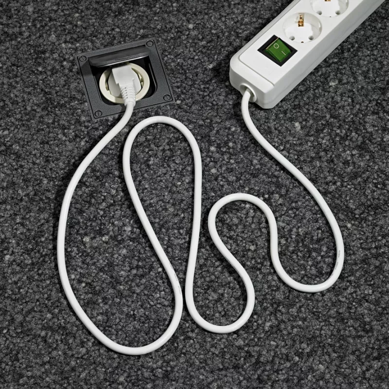 Brennenstuhl 1159520400 régua de tomadas 6 tomadas 45° branca com interruptor 3 m cabo H05VV-F3G1,5 POS-Reiter (1159520400)