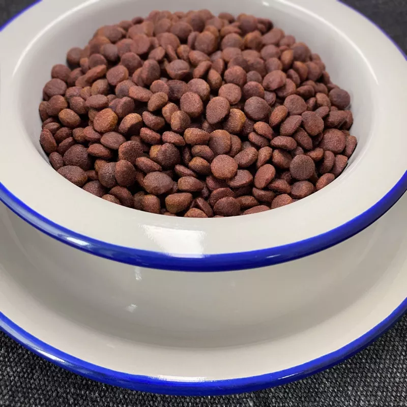 FOLK raças pequenas tradicional panela masúria de caça com beterraba e arandos - comida seca para cães - 1,6 kg