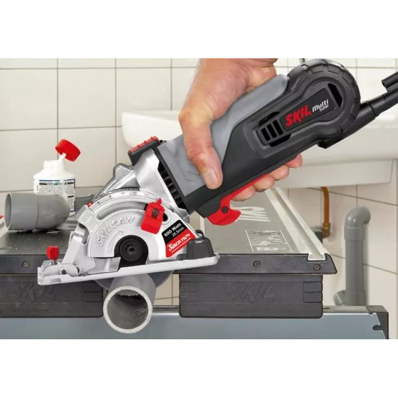 Serra circular manual Skil F0155330AA preta, cinzenta 6000 rpm 600 W