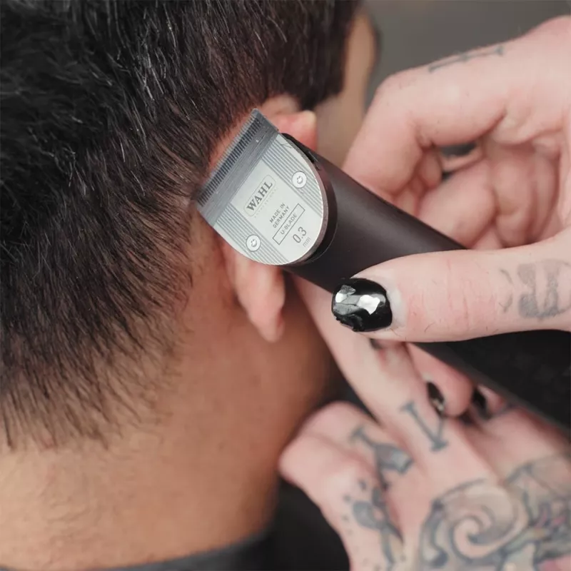 Máquina de cortar cabelo Wahl ChroMini preta sem fios, bateria NiMH, modelo 1591-0466