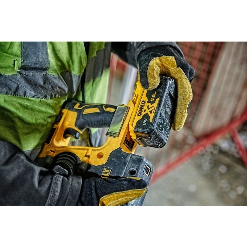 Martelo perfurador DeWALT DCH274P2T