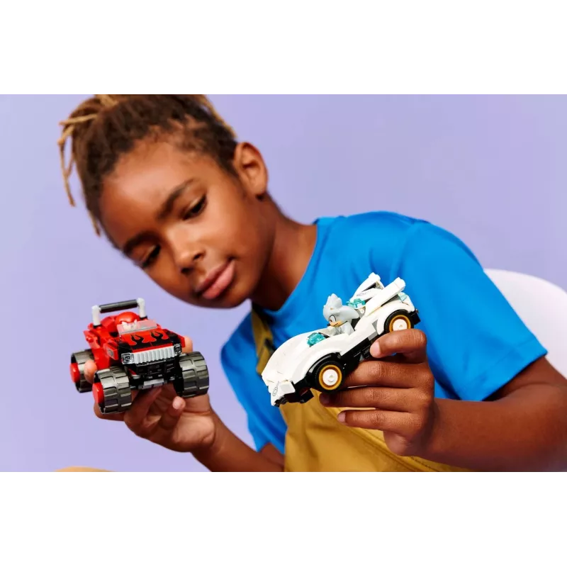 LEGO SONIC THE HEDGEHOG 77118 O Carro do Silver contra o Monster Truck do Knuckles