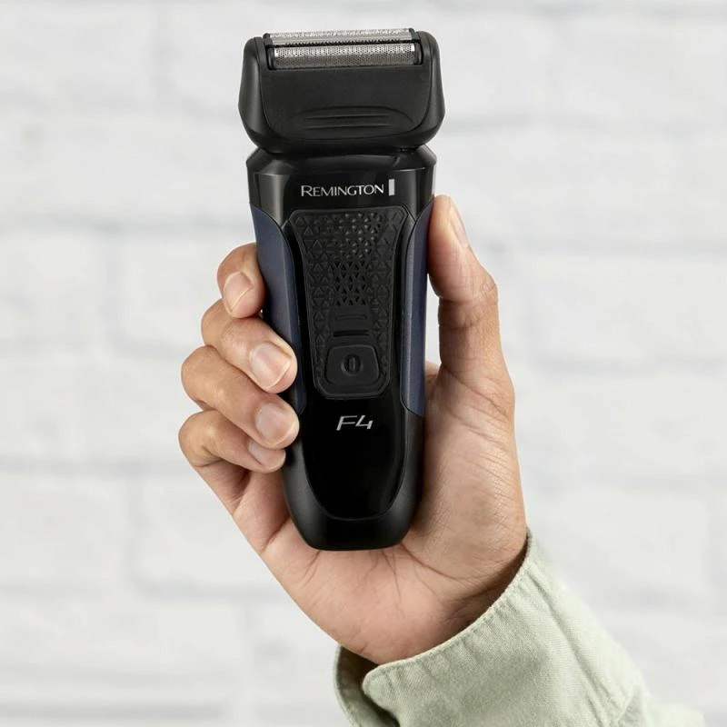 Máquina de barbear Remington F4 Style Series Wet & Dry preto azul (F4002)