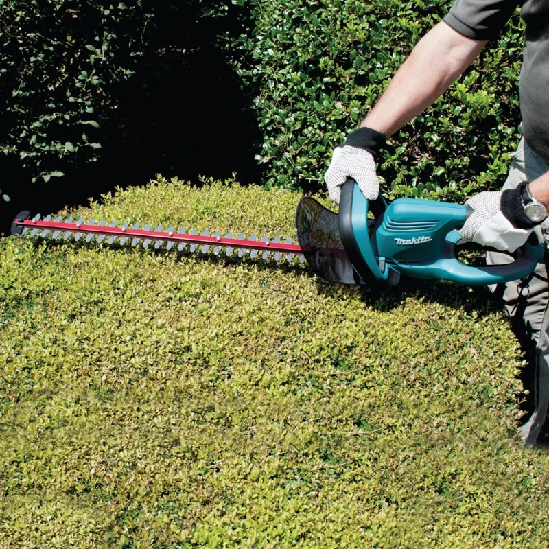 Makita UH6570 Corta-sebes elétrico lâmina dupla 550 W 3,8 kg