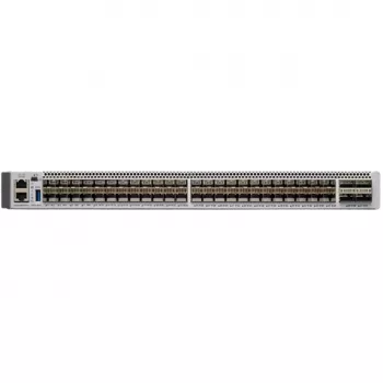 Catalyst 9500 48 portas x 1/10/25G + 4 portas 40/100G, Advantage