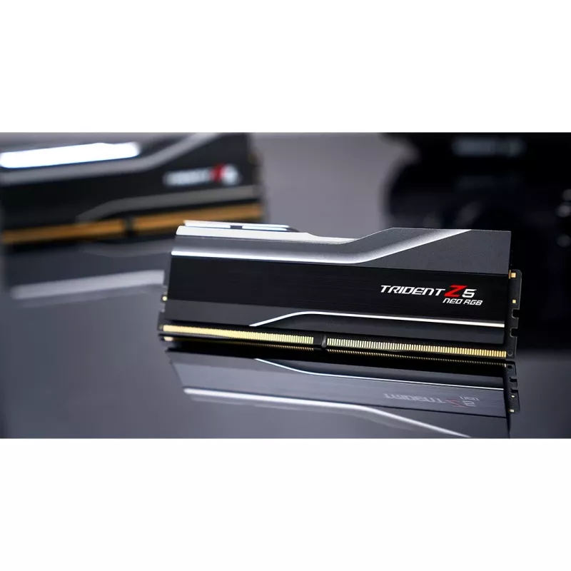 G.Skill Trident Z5 Neo RGB - DDR5 - Kit - 32GB: 2 x 16GB - DIMM 288-PIN - 6400 MHz / PC5-51200 - CL32 - on-die ECC - preto mate (F5-6400J3239G16GX2-T