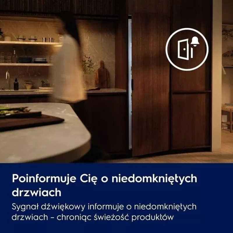 Combinado de encastrar Electrolux ENS3SE18S – aço inoxidável, congelador em cima, porta reversível, classe de eficiência energética E