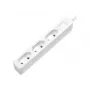 Extensão elétrica LogiLink LPS229 1,5 m 3 tomadas AC interior branco