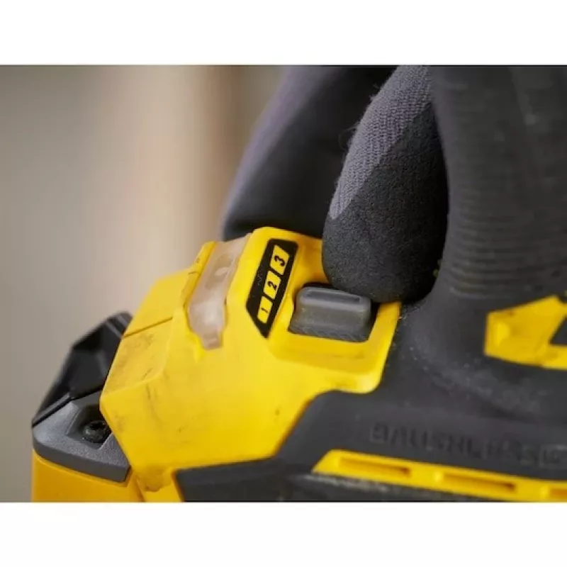 Chave de impacto Stanley FATMAX SFMCF830B-XJ 3200 rpm preto amarelo