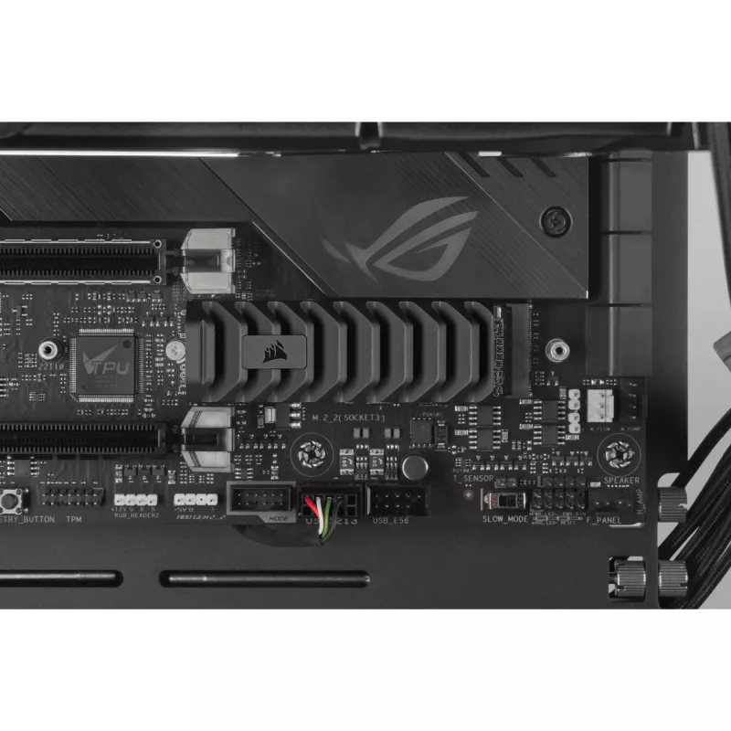 Unidade SSD Corsair 2 TB M.2 PCI Express 4.0 MP600 PRO XT