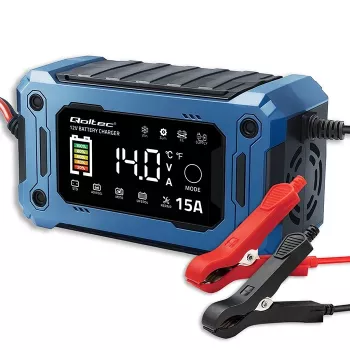 Carregador inteligente 12V 15A QOLTEC com microprocessador e LCD — para baterias AGM, GEL, SLA, EFB, LiFePO4