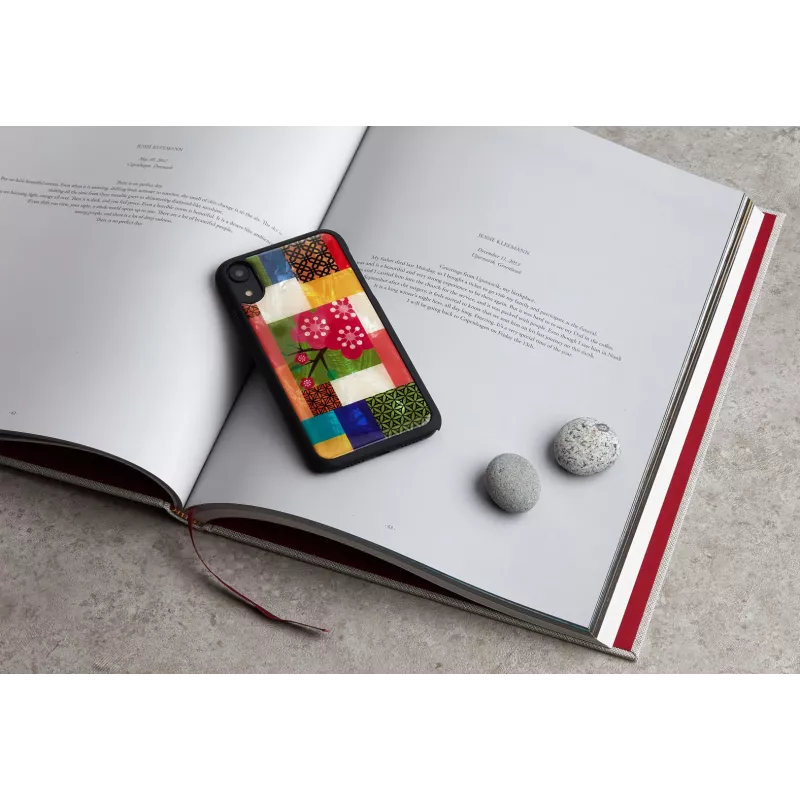 Capa para telemóvel iKins para iPhone XR — padrão de flores de cerejeira, preta