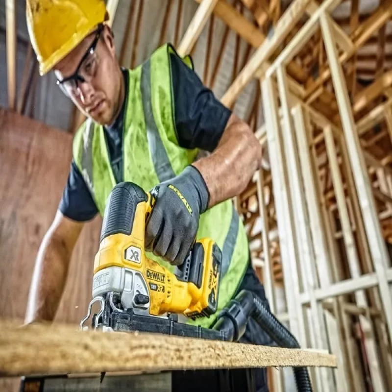 DeWALT DCS334P2-QW Serra de vaivém sem fio 3200 spm 2,1 kg