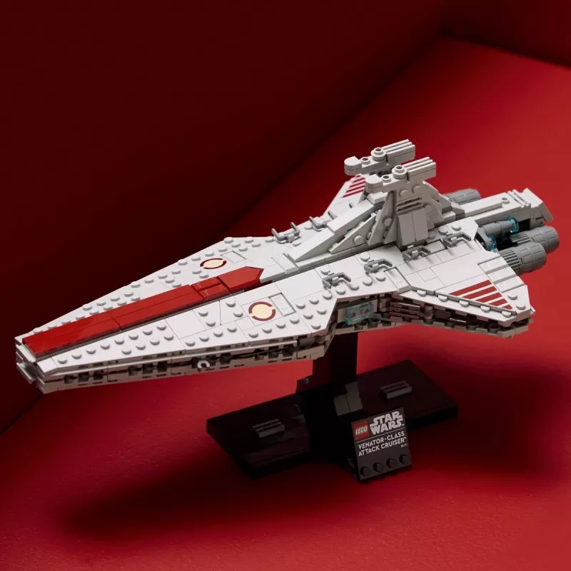 LEGO STAR WARS 75441 Cruzador de assalto classe Venator