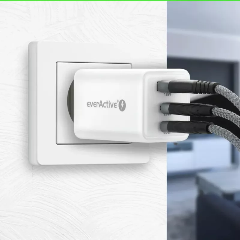 Carregador everActive SQ-655Q 65W, 1×USB-A + 2×USB-C carregamento rápido