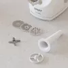 Picadora de carne elétrica SMAPP 490.8 — 2200 W, 1 velocidade, 3 discos perfurados (Ø 2,7–8 mm), branco