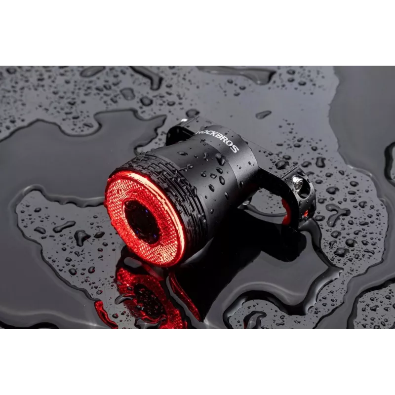 Rockbros Q5 luz traseira preta para bicicletas com sistema STOP inteligente