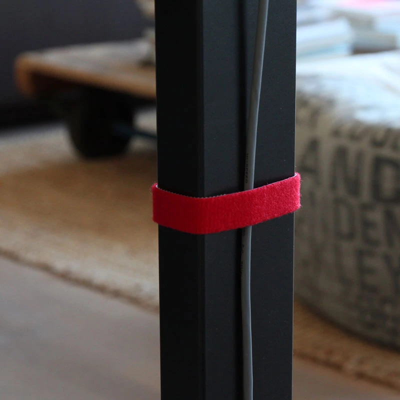 LABEL THE CABLE rolo de fita adesiva de velcro de dupla face 4x 1m - cores variadas