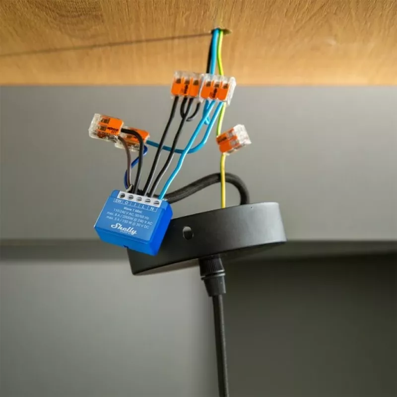 Relé inteligente Shelly Qubino Wave 1 Mini sem fios 110–240V, 8A AC / 5A DC, 868,4 MHz, para interiores, azul