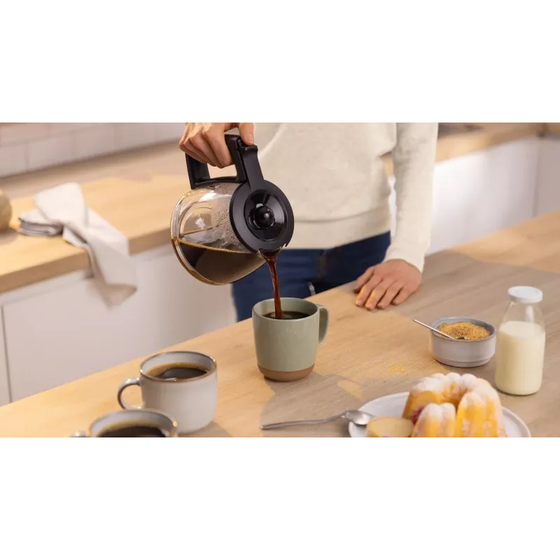 Máquina de café de filtro Bosch TKA2M113, depósito de água 1,25 l, 15 chávenas, preta