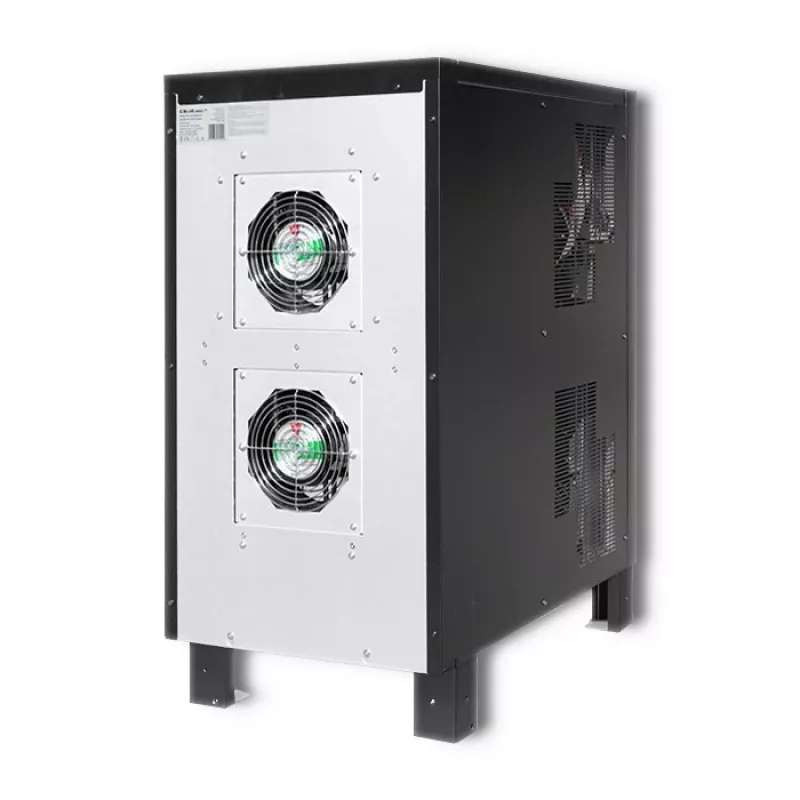 UPS QOLTEC 53949 Trifásico 15 kVA 12 kW com LCD