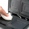 Sanduicheira Black & Decker BXSA753E — 2 sanduíches, 750 W, placas antiaderentes, superfície de grelhar 215×125 mm, aço inoxidável compacto