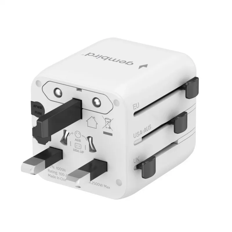 Adaptador de viagem universal GEMBIRD TPA-INT-01-W — entrada 100–250 V, ficha Type-G, dimensões compactas 84×56×85 mm