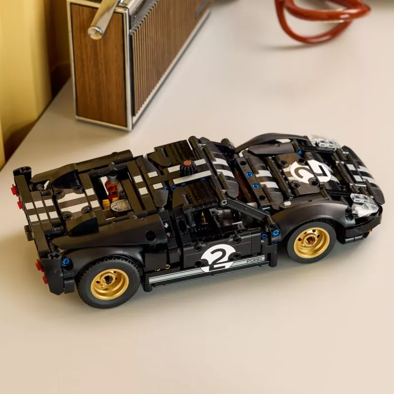 LEGO TECHNIC 42223 1966 Ford GT40 MKII carro de corrida