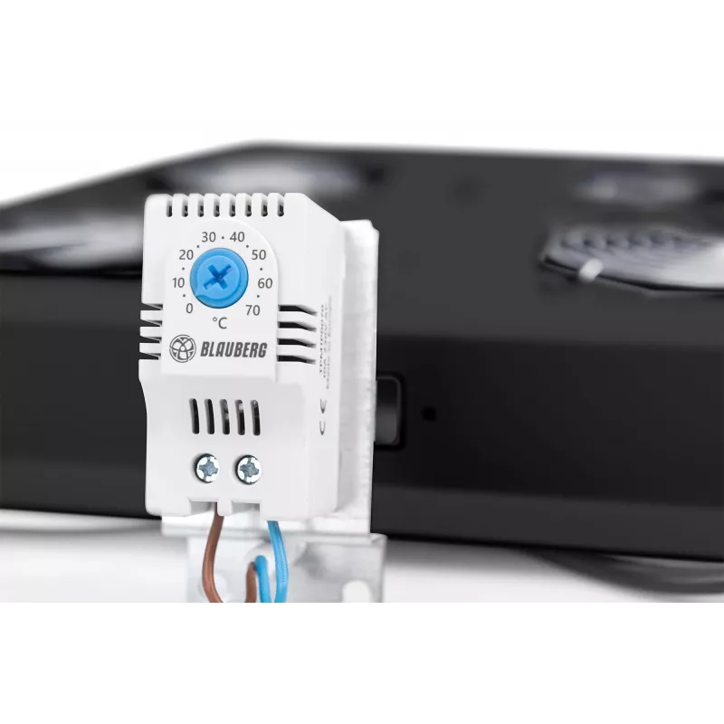 Unidade de ventilação de teto Digitus DN-19 FAN-4-SRV-B