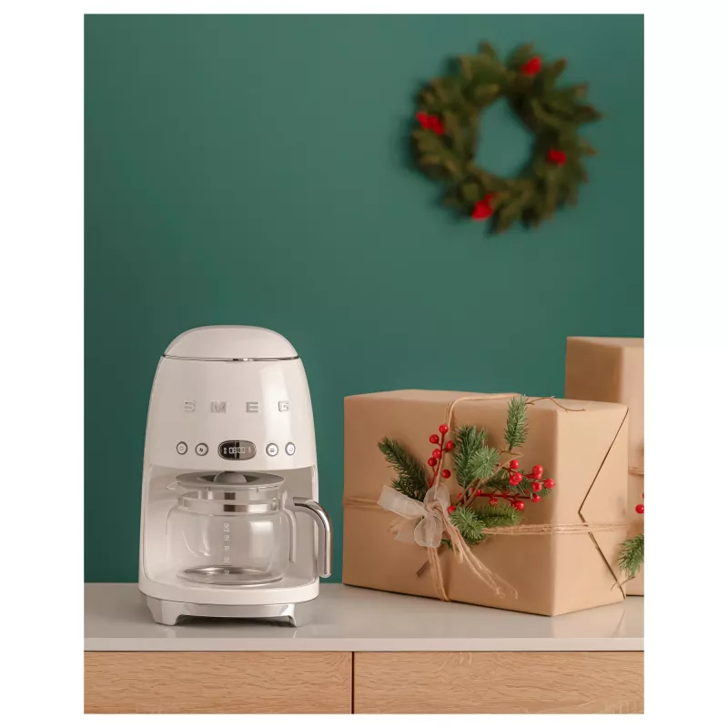 Smeg 50's Style DCF02CREU Máquina de café 1,25 litros creme