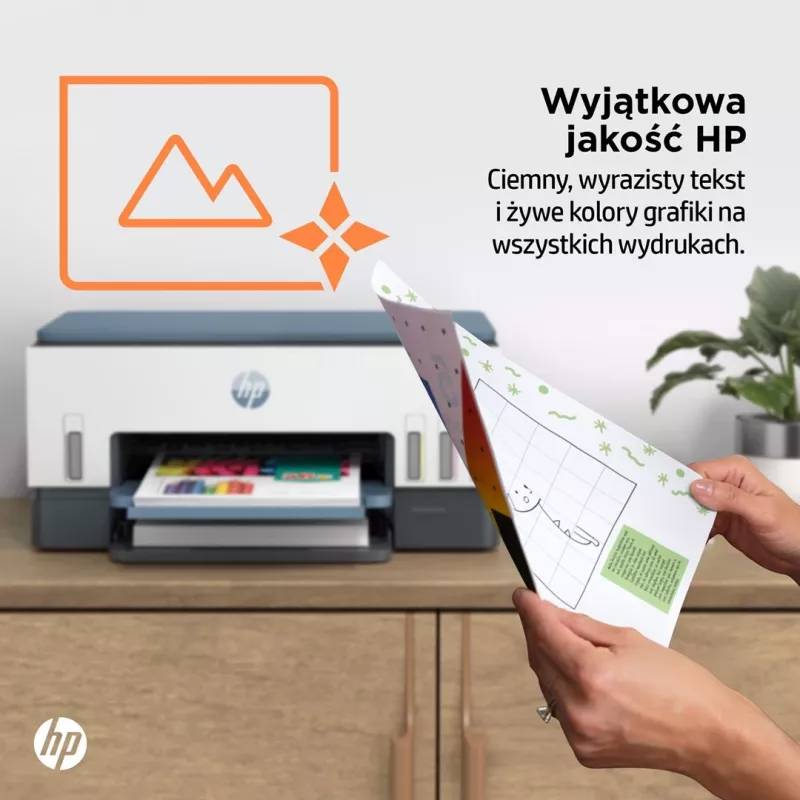 Impressora multifunções jato de tinta térmica HP Smart Tank 675 A4 4800 x 1200 DPI 12 páginas/min. Wi-Fi