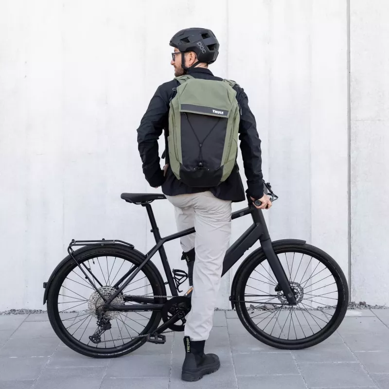 Mochila Thule Paramount Commuter 28L - preto
