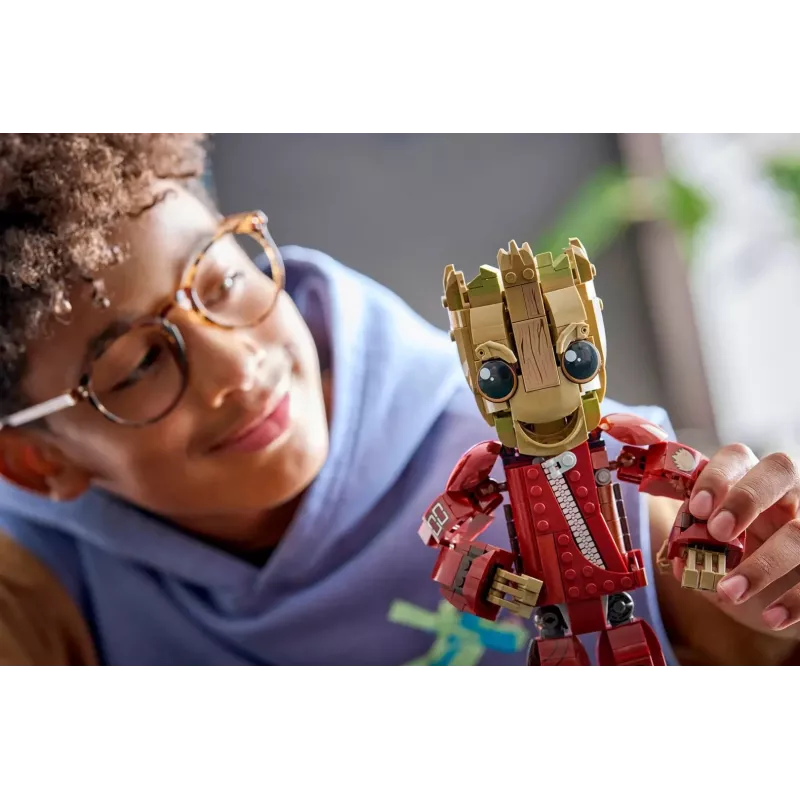 LEGO MARVEL 76341 Groot com Fato de Ravager