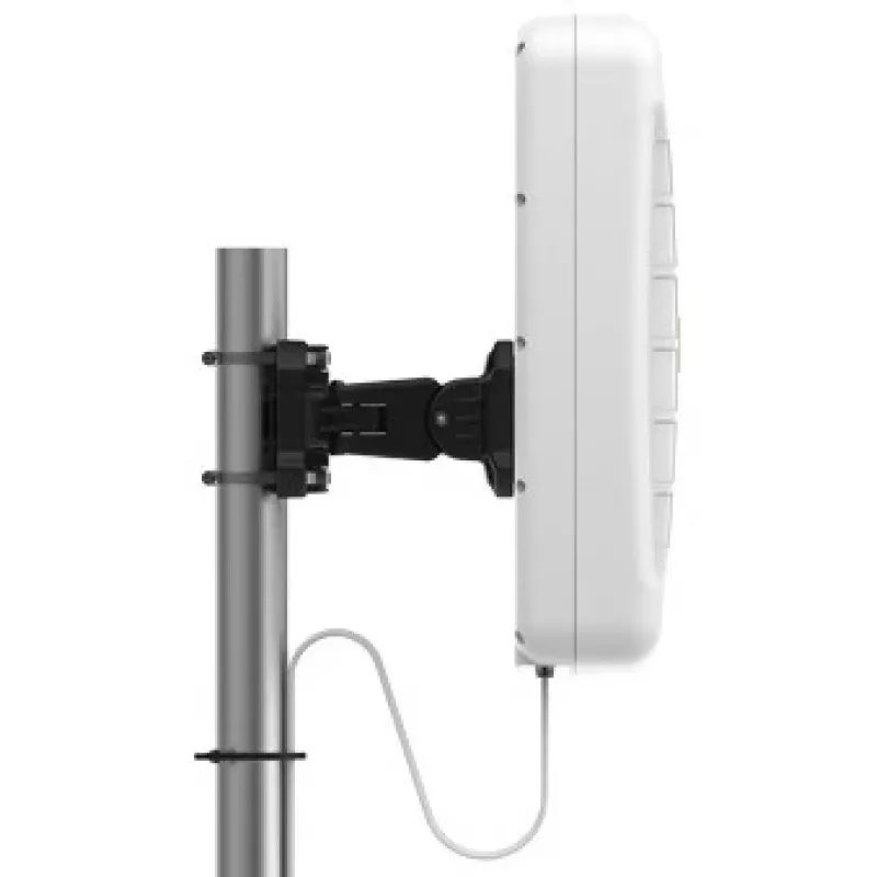 Antena de rede Poynting XPOL-24 SMA, dual-band 0,617–0,96 e 1,71–4,2 GHz, ganho 11 dBi, 50 Ω, ficha SMA