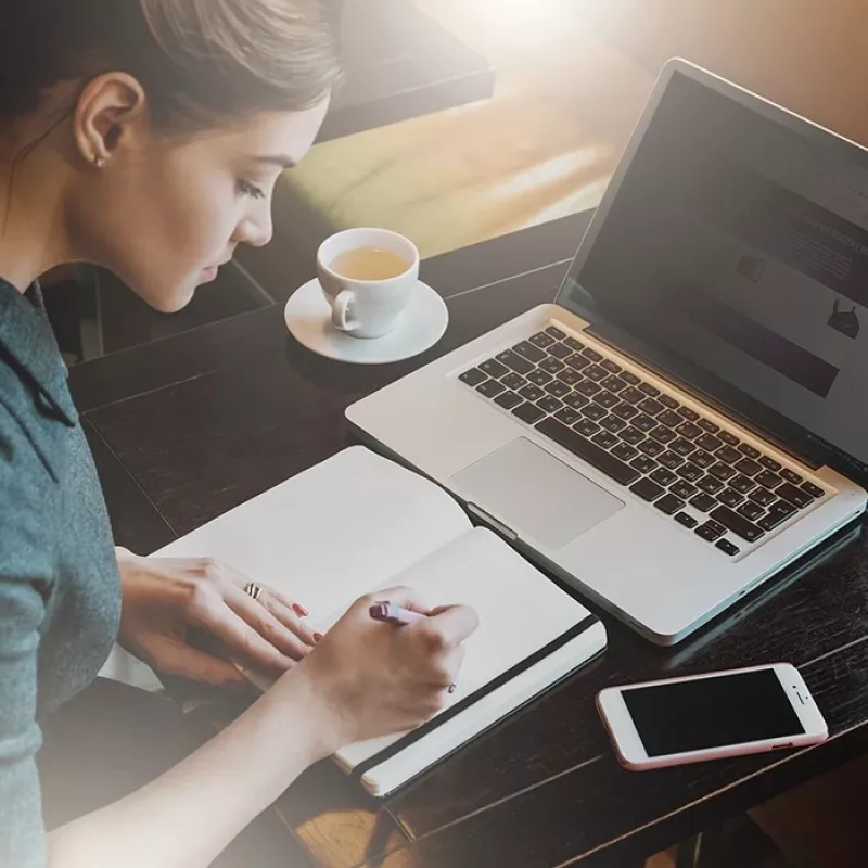 Filtro de privacidade Qoltec GDPR para MacBook Air 13 6 magnético proteção ocular (13.60, 16:9), película protetora para portátil