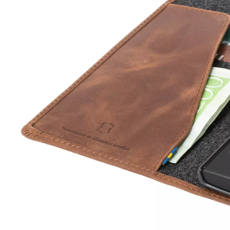 Capa tipo carteira Krusell Sony Xperia L2