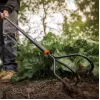 Cultivador Fiskars Solid preto cultivador de mão