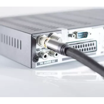 Cabo de antena/coaxial ShiverPeaks PRO Series II IEC 1 m - Cabo - Antena/TV