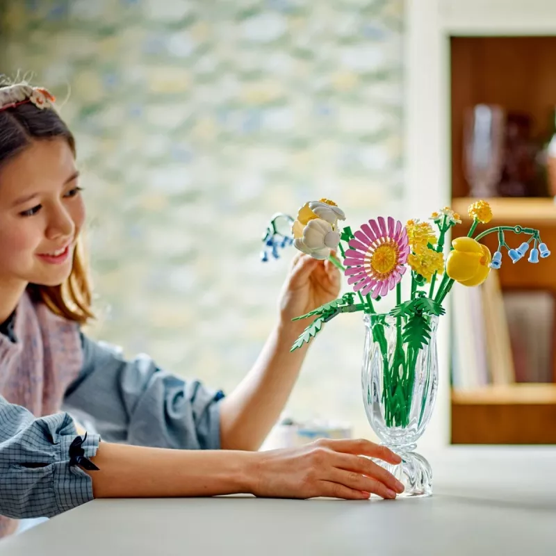 LEGO ICONS 10347 A Coleção Botânica - Pequeno ramo de flores solarengas