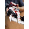 Conjunto LEGO McLaren MP4/4 Ayrton Senna 10330 — modelo LEGO ICONS à escala