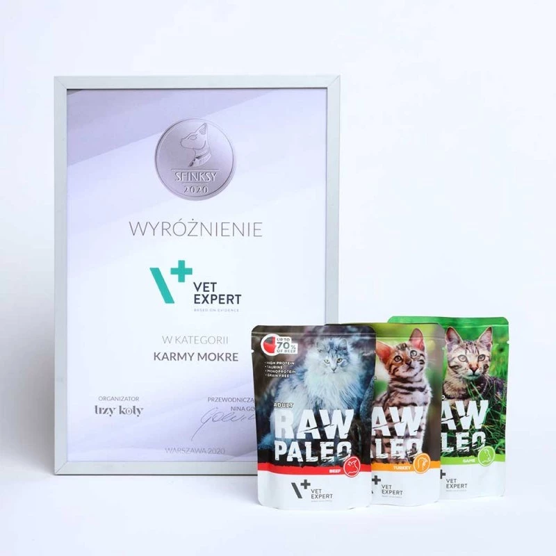 VetExpert Raw Paleo Adult Cat Sterilised comida húmida para gatos com vaca, 100 g