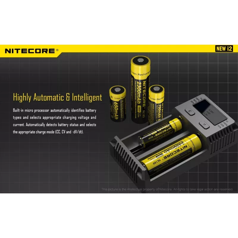 Carregador de pilhas Nitecore NEW i2 — carregador de 2 slots para LiFePO4, Li-Ion, NiMH; entrada 100–240V; saída 9–12V; suporta AAAA/C/D/AAA/AA; preto